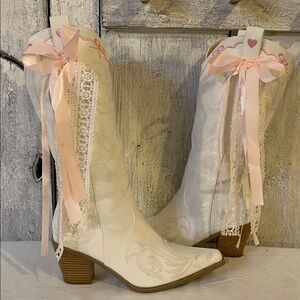 Cowgirl bridal bride wedding stitched white pointed toe boots size 37 6
